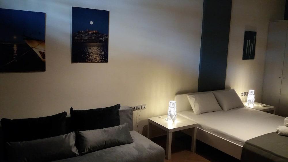 Our House Luxury Studio Kavala Exterior photo
